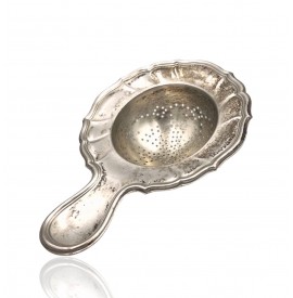 Tea strainer on the handle 